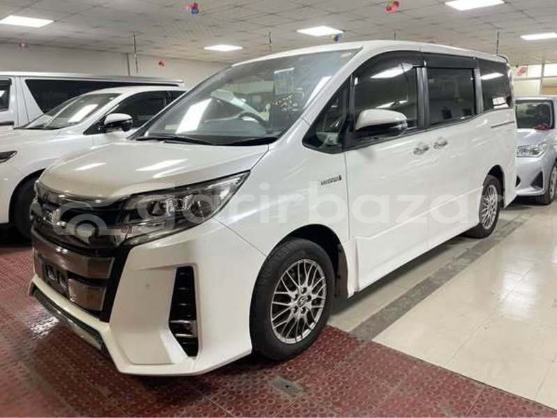 Big with watermark toyota noah dhaka dhaka 74994