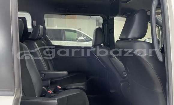 Buy Used 2020 Toyota Noah in Dhaka, Dhaka Buy Used 2020 Toyota Noah in Dhaka, Dhaka