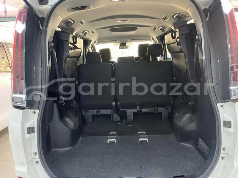 Big with watermark toyota noah dhaka dhaka 74996