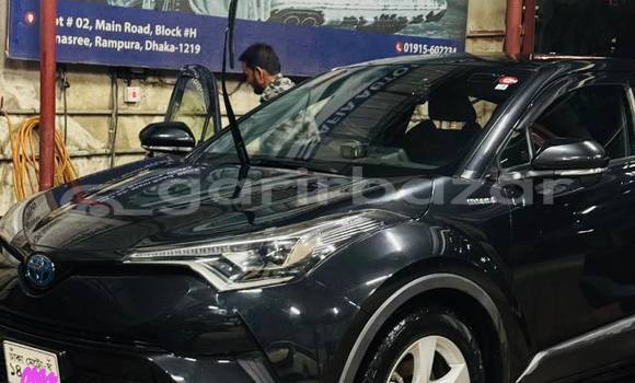 Buy Used 2019 Toyota CH-R in Dhaka, Dhaka Buy Used 2019 Toyota CH-R in Dhaka, Dhaka