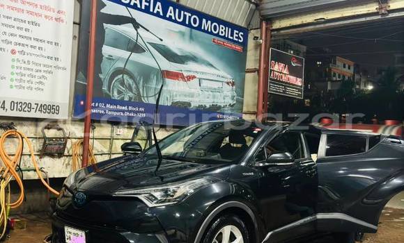 Buy Used 2019 Toyota CH-R in Dhaka, Dhaka Buy Used 2019 Toyota CH-R in Dhaka, Dhaka