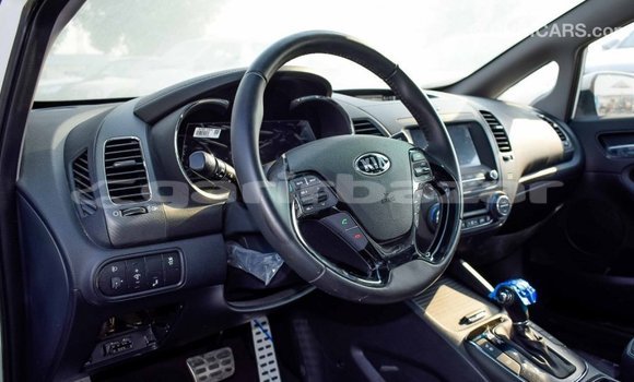 Buy Import 2017 Mercedes-Benz Cerato in Import - Dubai, Bandarban Buy Import 2017 Mercedes-Benz Cerato in Import - Dubai, Bandarban