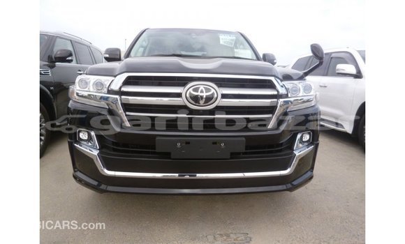 Buy Import 2016 Toyota Land Cruiser in Import - Dubai, Bandarban Buy Import 2016 Toyota Land Cruiser in Import - Dubai, Bandarban