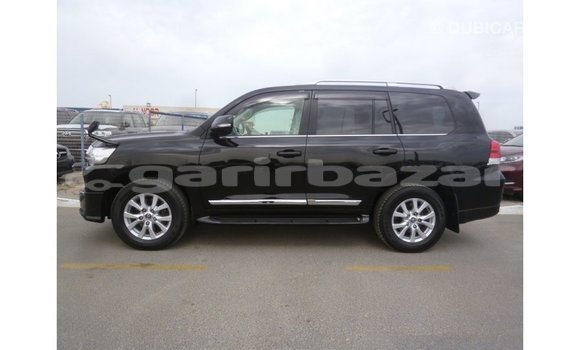 Buy Import 2016 Toyota Land Cruiser in Import - Dubai, Bandarban Buy Import 2016 Toyota Land Cruiser in Import - Dubai, Bandarban