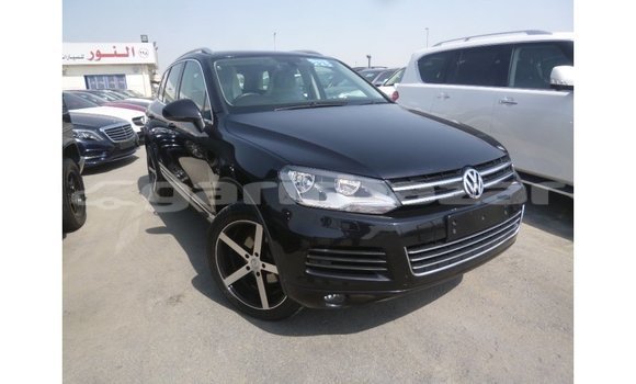 Buy Import 2012 Volkswagen Touareg in Import - Dubai, Bandarban