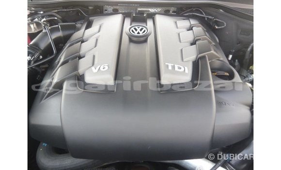 কেনা আমদানি Volkswagen Touareg Black গাড়ী মধ্যে ইম্পোর্ট - দুবাই মধ্যে Bandarban কেনা আমদানি Volkswagen Touareg Black গাড়ী মধ্যে ইম্পোর্ট - দুবাই মধ্যে Bandarban