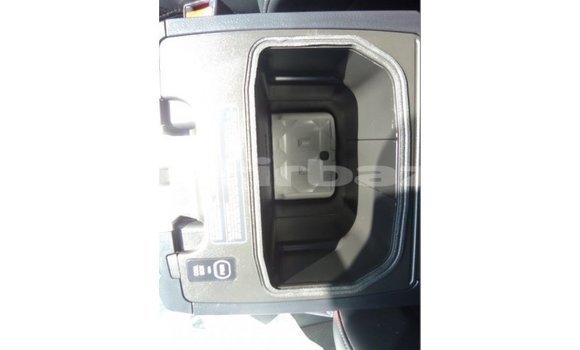 Buy Import 2017 Toyota Land Cruiser in Import - Dubai, Bandarban Buy Import 2017 Toyota Land Cruiser in Import - Dubai, Bandarban