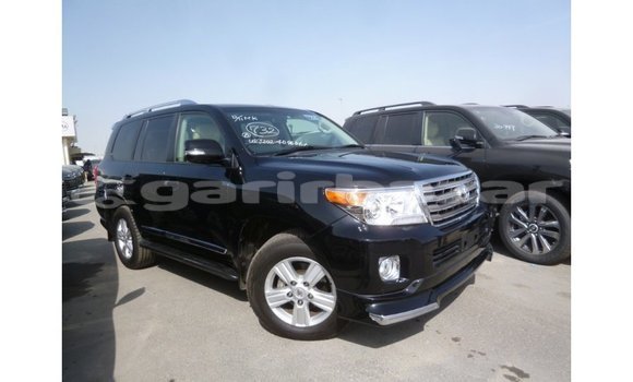 Buy Import 2015 Toyota Land Cruiser in Import - Dubai, Bandarban Buy Import 2015 Toyota Land Cruiser in Import - Dubai, Bandarban