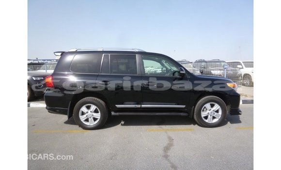 Buy Import 2015 Toyota Land Cruiser in Import - Dubai, Bandarban Buy Import 2015 Toyota Land Cruiser in Import - Dubai, Bandarban