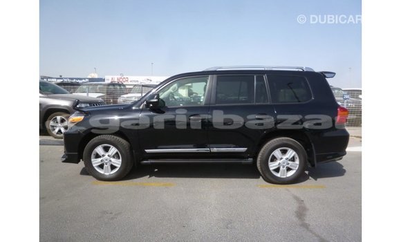 Buy Import 2015 Toyota Land Cruiser in Import - Dubai, Bandarban Buy Import 2015 Toyota Land Cruiser in Import - Dubai, Bandarban