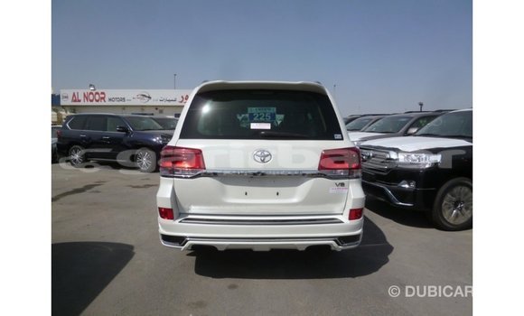 Buy Import 2008 Toyota Land Cruiser in Import - Dubai, Bandarban Buy Import 2008 Toyota Land Cruiser in Import - Dubai, Bandarban