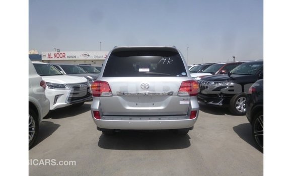 Buy Import 2012 Toyota Land Cruiser in Import - Dubai, Bandarban Buy Import 2012 Toyota Land Cruiser in Import - Dubai, Bandarban
