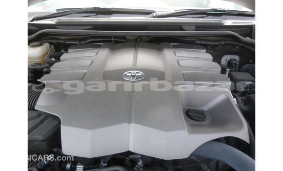 Buy Import 2012 Toyota Land Cruiser in Import - Dubai, Bandarban Buy Import 2012 Toyota Land Cruiser in Import - Dubai, Bandarban