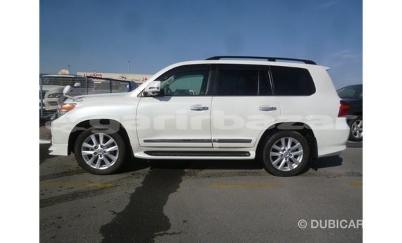 Buy Import 2013 Toyota Land Cruiser in Import - Dubai, Bandarban Buy Import 2013 Toyota Land Cruiser in Import - Dubai, Bandarban