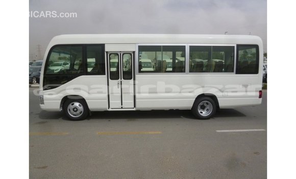 কেনা আমদানি Toyota Coaster White গাড়ী মধ্যে ইম্পোর্ট - দুবাই মধ্যে Bandarban কেনা আমদানি Toyota Coaster White গাড়ী মধ্যে ইম্পোর্ট - দুবাই মধ্যে Bandarban