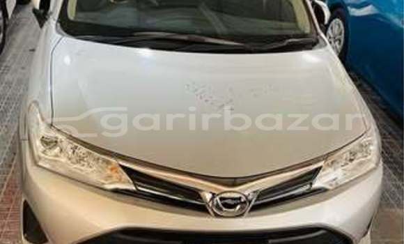কিনুন ব্যবহৃত Toyota গাড়ী কিনুন ব্যবহৃত Toyota গাড়ী
