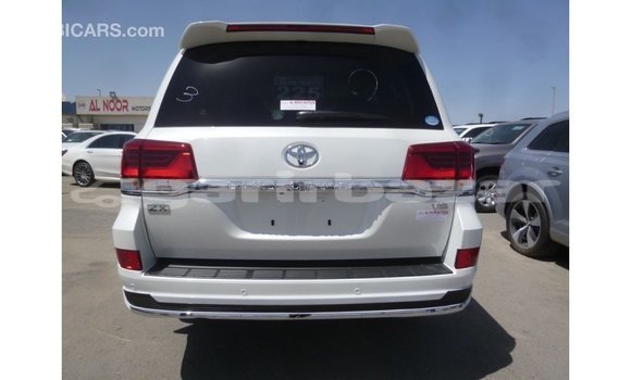 Buy Import 2019 Toyota Land Cruiser in Import - Dubai, Bandarban Buy Import 2019 Toyota Land Cruiser in Import - Dubai, Bandarban