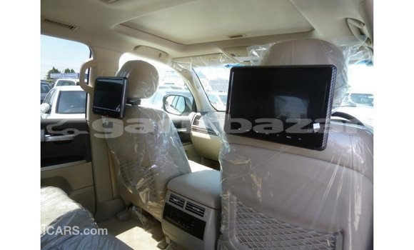 Buy Import 2019 Toyota Land Cruiser in Import - Dubai, Bandarban Buy Import 2019 Toyota Land Cruiser in Import - Dubai, Bandarban