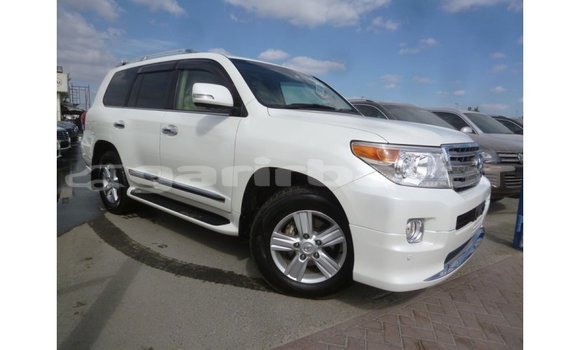 Buy Import 2013 Toyota Land Cruiser in Import - Dubai, Bandarban Buy Import 2013 Toyota Land Cruiser in Import - Dubai, Bandarban