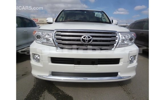Buy Import 2013 Toyota Land Cruiser in Import - Dubai, Bandarban Buy Import 2013 Toyota Land Cruiser in Import - Dubai, Bandarban