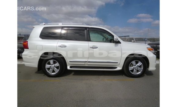 Buy Import 2013 Toyota Land Cruiser in Import - Dubai, Bandarban Buy Import 2013 Toyota Land Cruiser in Import - Dubai, Bandarban