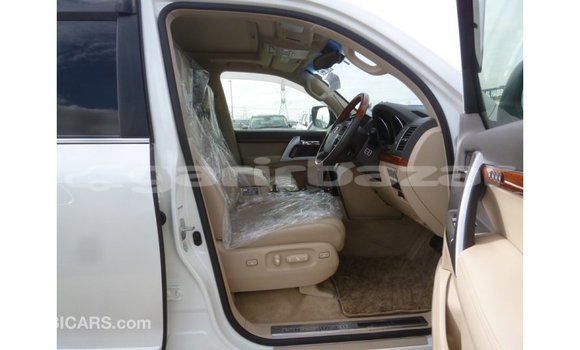 Buy Import 2013 Toyota Land Cruiser in Import - Dubai, Bandarban Buy Import 2013 Toyota Land Cruiser in Import - Dubai, Bandarban