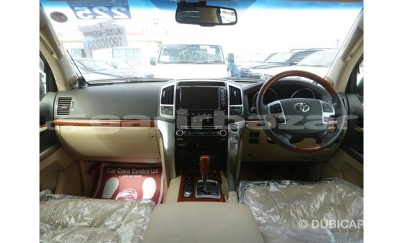Buy Import 2013 Toyota Land Cruiser in Import - Dubai, Bandarban Buy Import 2013 Toyota Land Cruiser in Import - Dubai, Bandarban