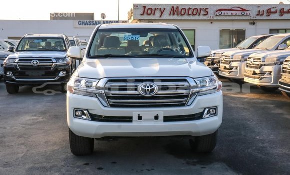 Buy Import 2019 Toyota Land Cruiser in Import - Dubai, Bandarban Buy Import 2019 Toyota Land Cruiser in Import - Dubai, Bandarban