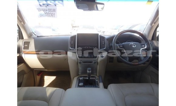 Buy Import 2017 Toyota Land Cruiser in Import - Dubai, Bandarban Buy Import 2017 Toyota Land Cruiser in Import - Dubai, Bandarban