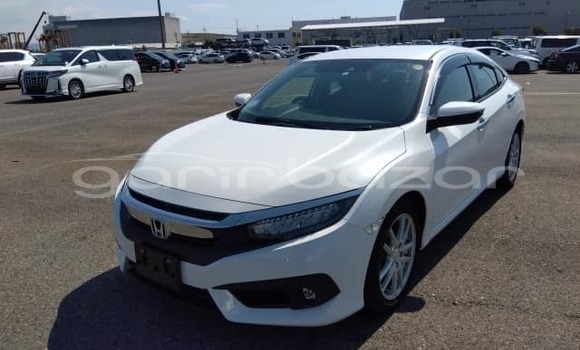 Buy Used 2016 Honda Civic in Dhaka, Dhaka Buy Used 2016 Honda Civic in Dhaka, Dhaka