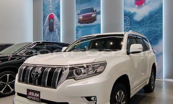 Buy Used 2023 Toyota Land Cruiser in Dhaka, Dhaka Buy Used 2023 Toyota Land Cruiser in Dhaka, Dhaka