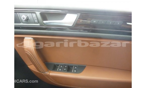 Buy Import 2013 Volkswagen Touareg in Import - Dubai, Bandarban Buy Import 2013 Volkswagen Touareg in Import - Dubai, Bandarban
