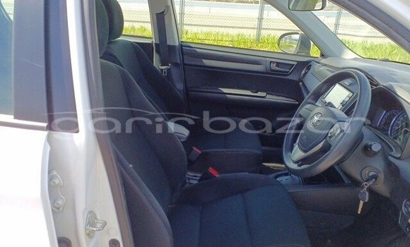 কেনা ব্যবহৃত Toyota Axio White গাড়ী মধ্যে ঢাকা মধ্যে Dhaka কেনা ব্যবহৃত Toyota Axio White গাড়ী মধ্যে ঢাকা মধ্যে Dhaka