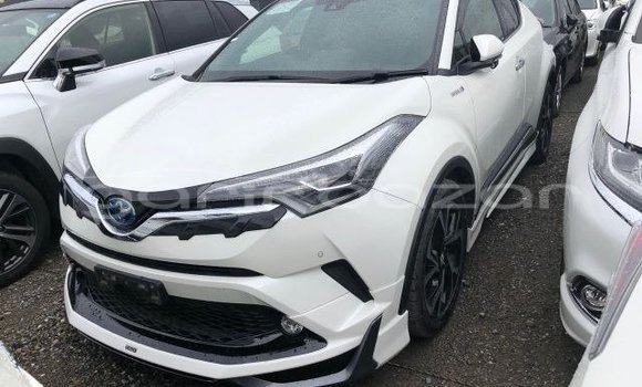 Buy Used 2018 Toyota CH-R in Dhaka, Dhaka Buy Used 2018 Toyota CH-R in Dhaka, Dhaka