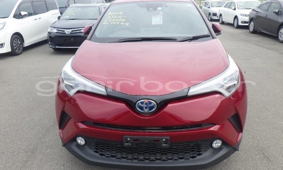 কেনা ব্যবহৃত Toyota C-HR Red গাড়ী মধ্যে ঢাকা মধ্যে Dhaka