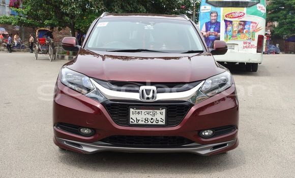 Buy Used 2018 Honda Vezel in Dhaka, Dhaka Buy Used 2018 Honda Vezel in Dhaka, Dhaka