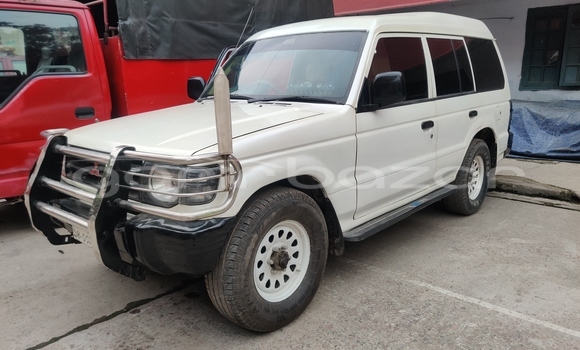 কেনা ব্যবহৃত Mitsubishi Pajero White গাড়ী মধ্যে ময়মনসিংহ মধ্যে Dhaka কেনা ব্যবহৃত Mitsubishi Pajero White গাড়ী মধ্যে ময়মনসিংহ মধ্যে Dhaka