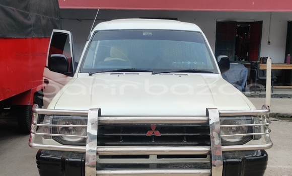 কেনা ব্যবহৃত Mitsubishi Pajero White গাড়ী মধ্যে ময়মনসিংহ মধ্যে Dhaka কেনা ব্যবহৃত Mitsubishi Pajero White গাড়ী মধ্যে ময়মনসিংহ মধ্যে Dhaka