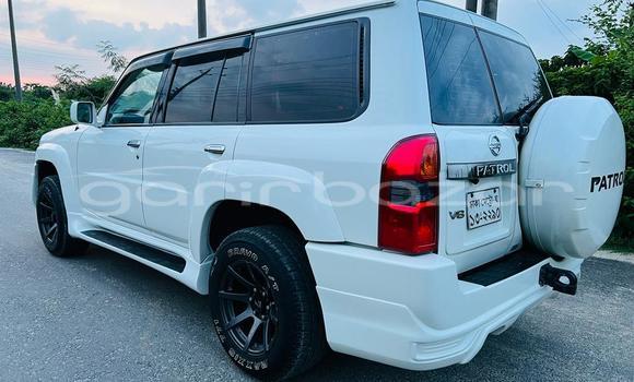 Buy Used 2009 Nissan Patrol in Dhaka, Dhaka Buy Used 2009 Nissan Patrol in Dhaka, Dhaka