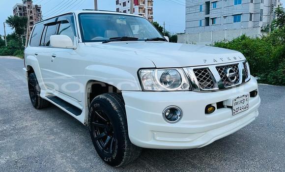 Buy Used 2009 Nissan Patrol in Dhaka, Dhaka Buy Used 2009 Nissan Patrol in Dhaka, Dhaka