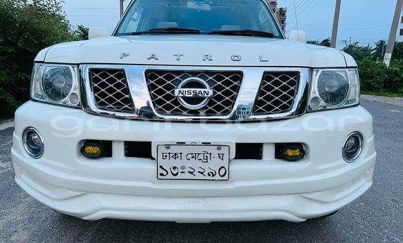 Buy Used 2009 Nissan Patrol in Dhaka, Dhaka Buy Used 2009 Nissan Patrol in Dhaka, Dhaka