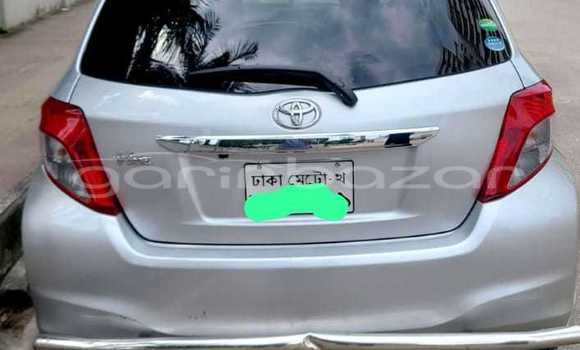 কেনা ব্যবহৃত Toyota Vitz Silver গাড়ী মধ্যে ঢাকা মধ্যে Dhaka কেনা ব্যবহৃত Toyota Vitz Silver গাড়ী মধ্যে ঢাকা মধ্যে Dhaka