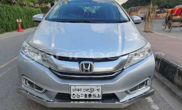 কেনা ব্যবহৃত Honda Grace Silver গাড়ী মধ্যে ঢাকা মধ্যে Dhaka কেনা ব্যবহৃত Honda Grace Silver গাড়ী মধ্যে ঢাকা মধ্যে Dhaka