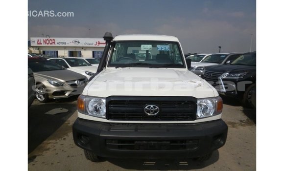 Buy Import 2018 Toyota Land Cruiser in Import - Dubai, Bandarban Buy Import 2018 Toyota Land Cruiser in Import - Dubai, Bandarban