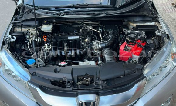 কেনা ব্যবহৃত Honda Grace Silver গাড়ী মধ্যে ঢাকা মধ্যে Dhaka কেনা ব্যবহৃত Honda Grace Silver গাড়ী মধ্যে ঢাকা মধ্যে Dhaka