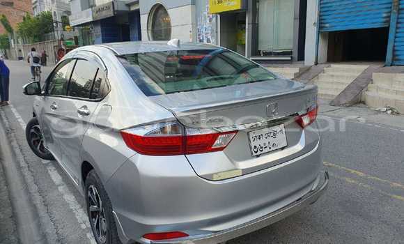 কেনা ব্যবহৃত Honda Grace Silver গাড়ী মধ্যে ঢাকা মধ্যে Dhaka কেনা ব্যবহৃত Honda Grace Silver গাড়ী মধ্যে ঢাকা মধ্যে Dhaka
