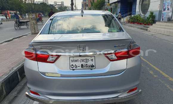 কেনা ব্যবহৃত Honda Grace Silver গাড়ী মধ্যে ঢাকা মধ্যে Dhaka কেনা ব্যবহৃত Honda Grace Silver গাড়ী মধ্যে ঢাকা মধ্যে Dhaka