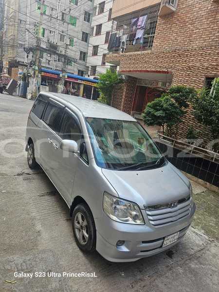 Big with watermark toyota noah dhaka dhaka 10260