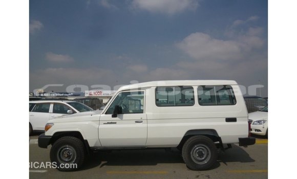 Buy Import 2018 Toyota Land Cruiser in Import - Dubai, Bandarban Buy Import 2018 Toyota Land Cruiser in Import - Dubai, Bandarban