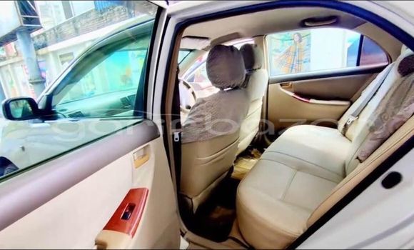 কেনা ব্যবহৃত Toyota Corolla White গাড়ী মধ্যে ঢাকা মধ্যে Dhaka কেনা ব্যবহৃত Toyota Corolla White গাড়ী মধ্যে ঢাকা মধ্যে Dhaka